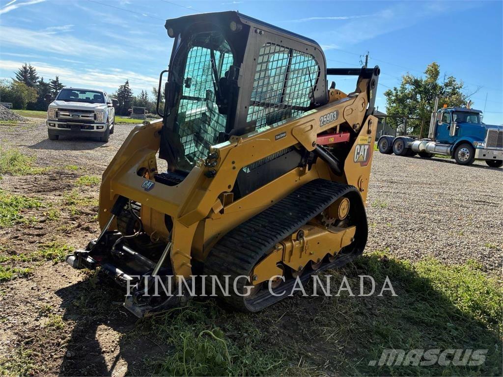 CAT 259D3 Верижен товарач