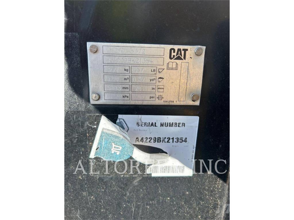 CAT 259D3 Мини товарачи
