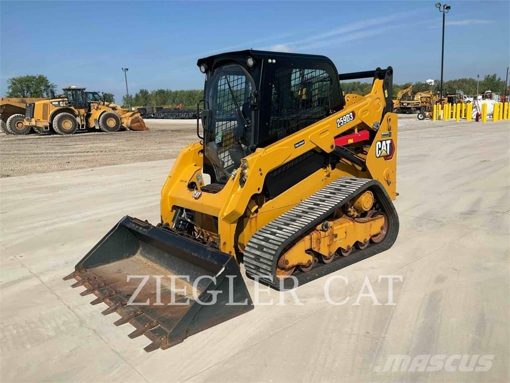 CAT 259D3 Верижен товарач