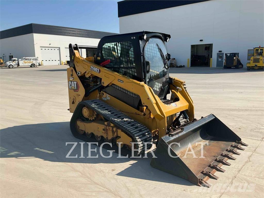 CAT 259D3 Верижен товарач