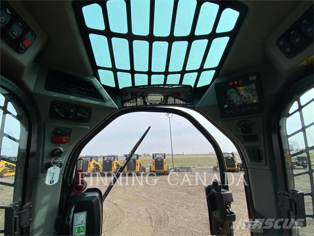 CAT 259D3 Верижен товарач