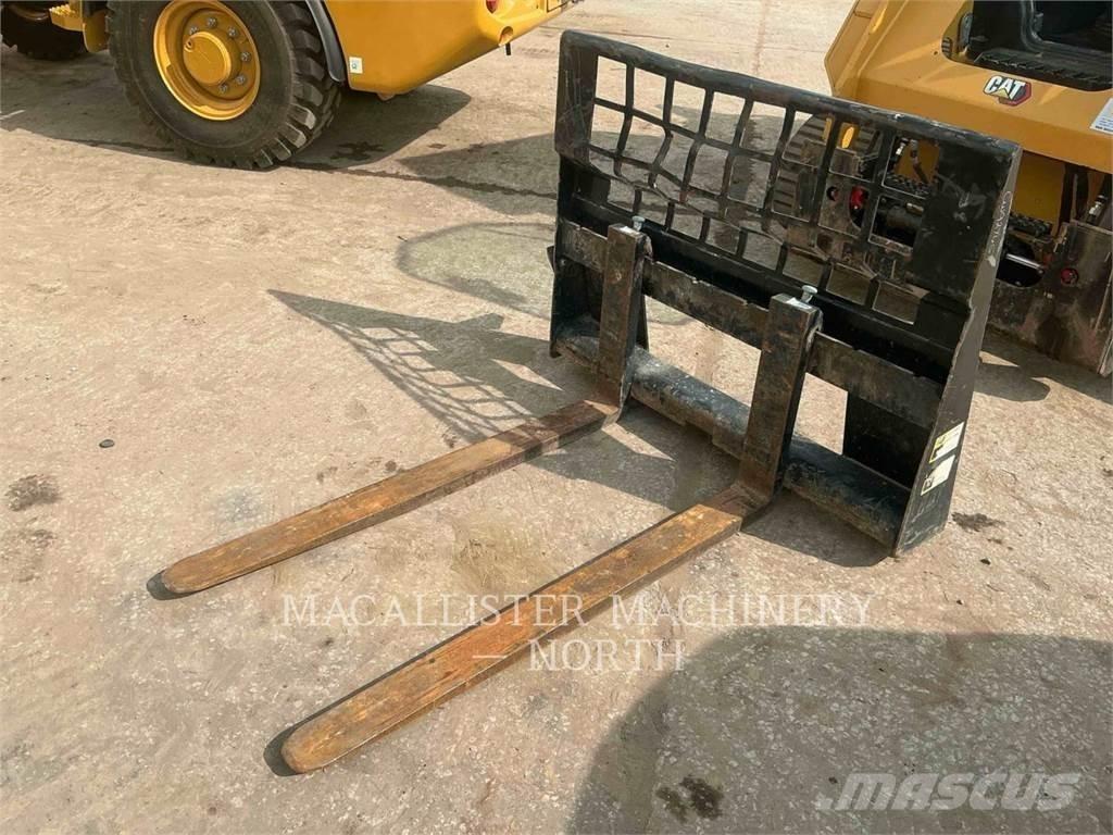 CAT 259D3 AQB Мини товарачи
