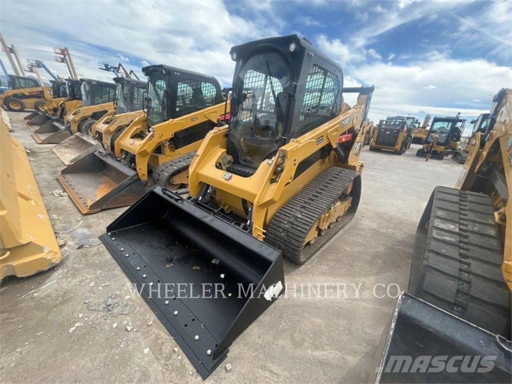 CAT 259D3 C3HF Верижен товарач