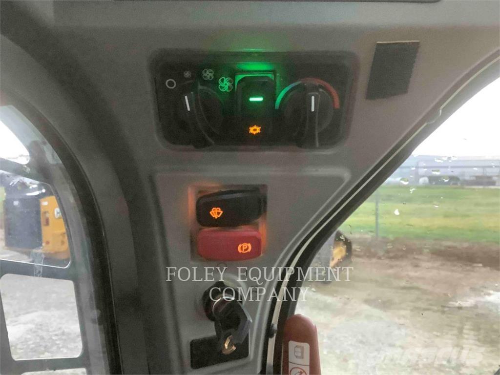 CAT 259D3STD2C Мини товарачи
