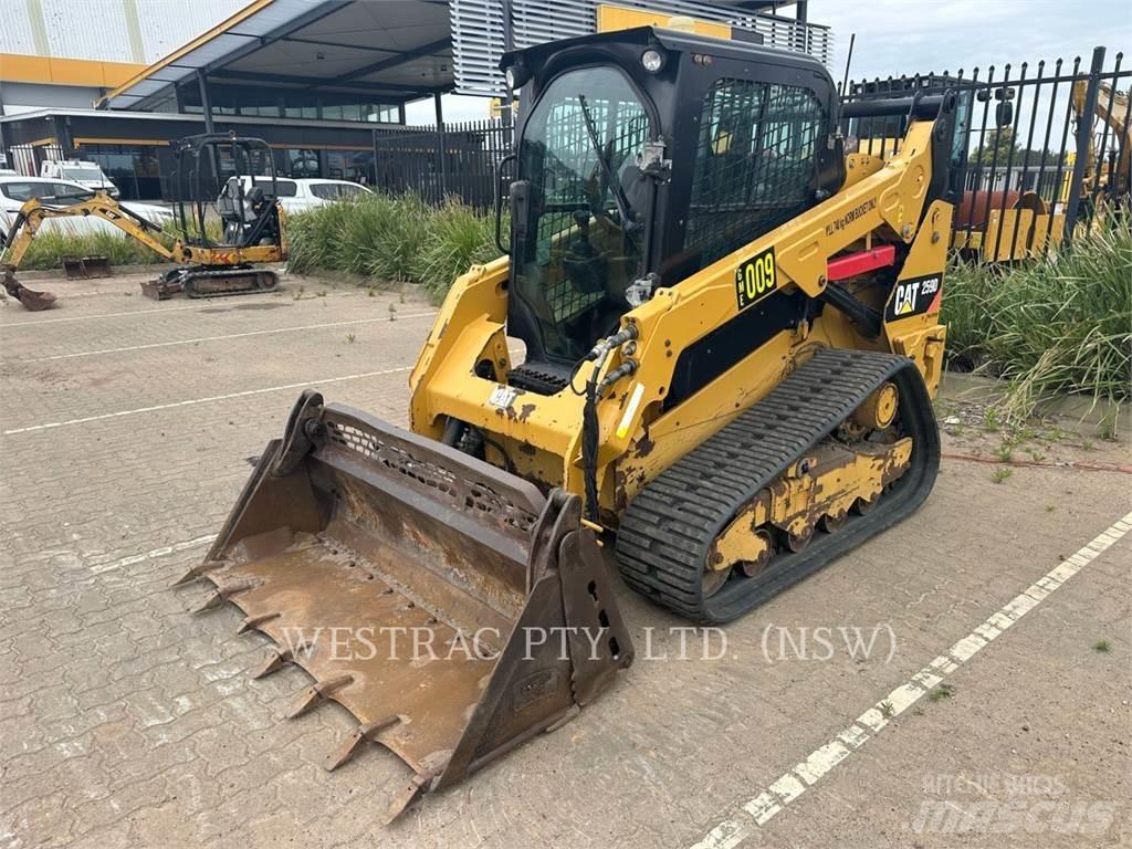 CAT 259DLRC Верижен товарач