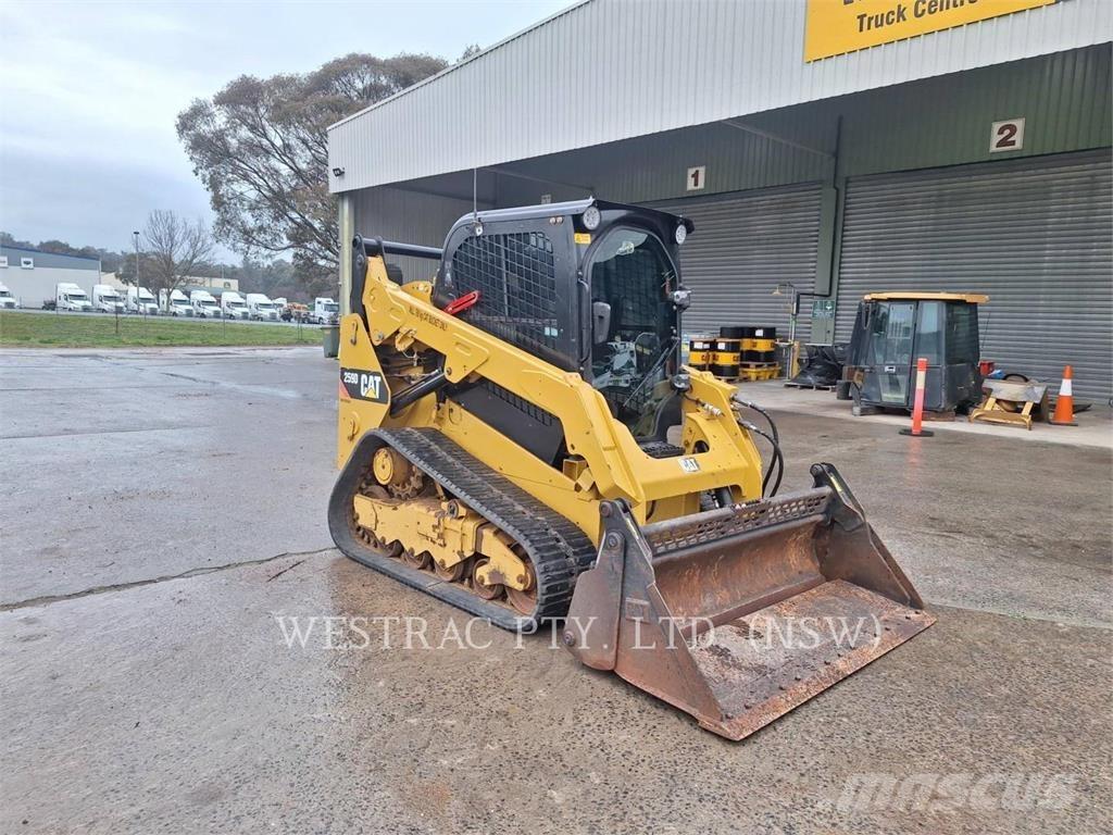 CAT 259DLRC Верижен товарач