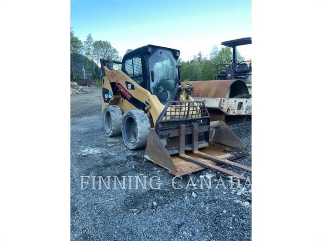 CAT 262C Мини товарачи
