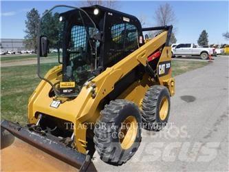 CAT 262D Мини товарачи

