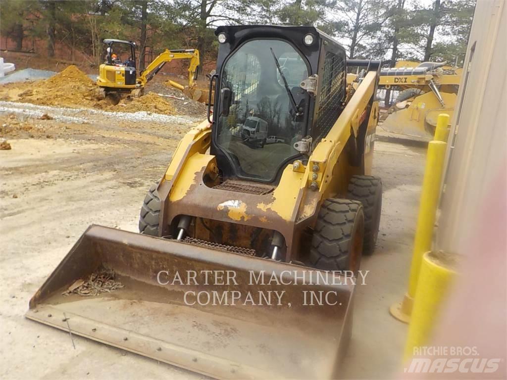 CAT 262D Мини товарачи
