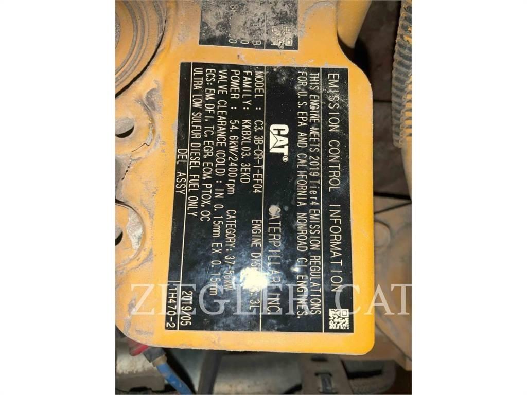CAT 262D Мини товарачи
