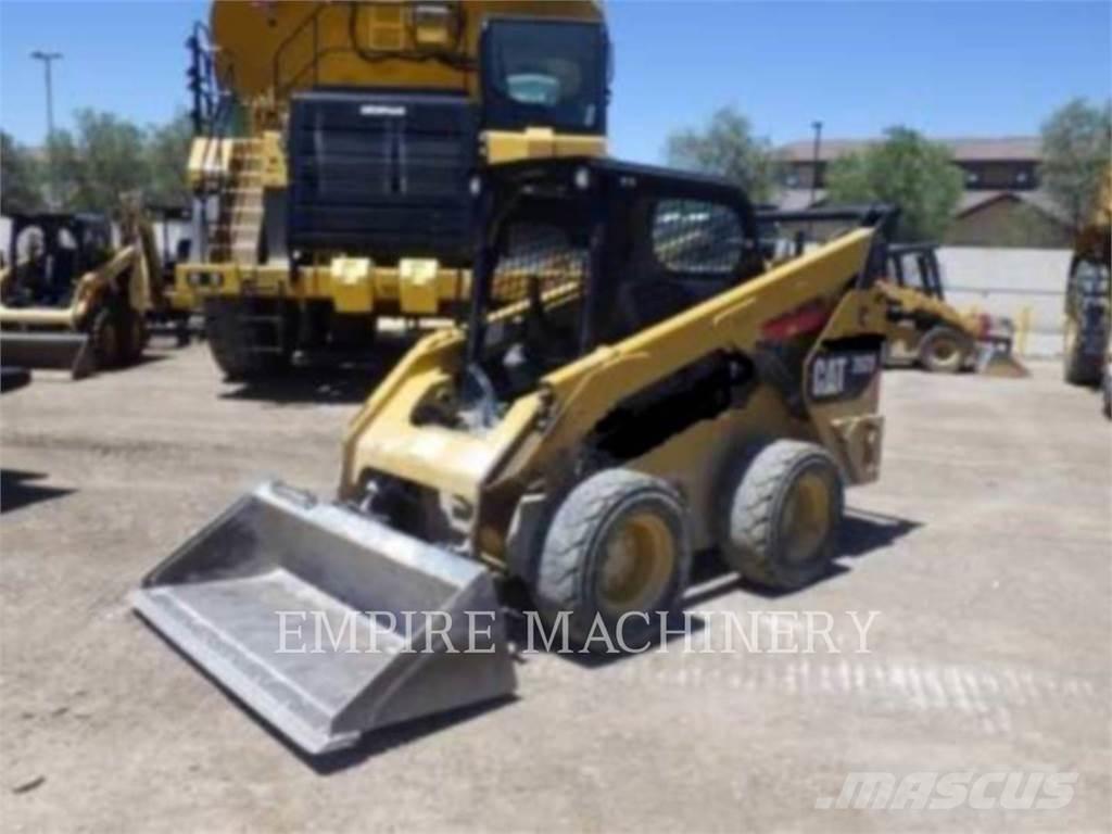 CAT 262D Мини товарачи
