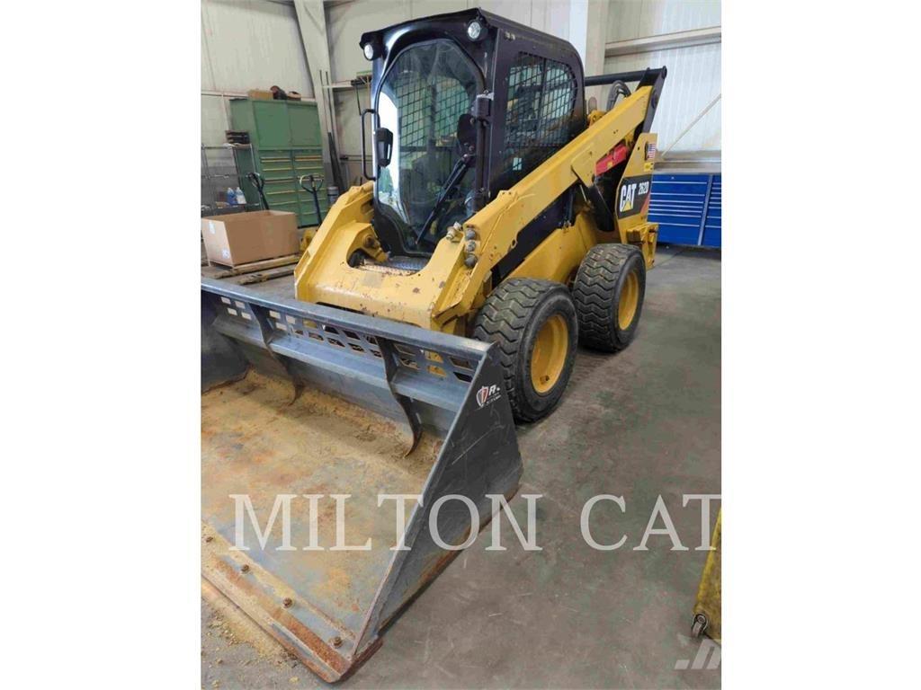 CAT 262D Мини товарачи
