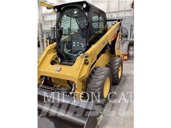 CAT 262D 3 Мини товарачи

