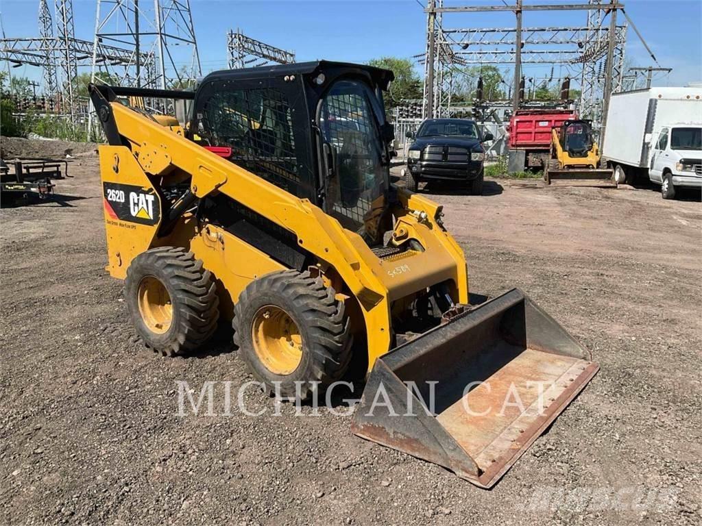 CAT 262D A2HQ Мини товарачи
