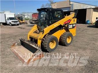 CAT 262D A2RQ Мини товарачи
