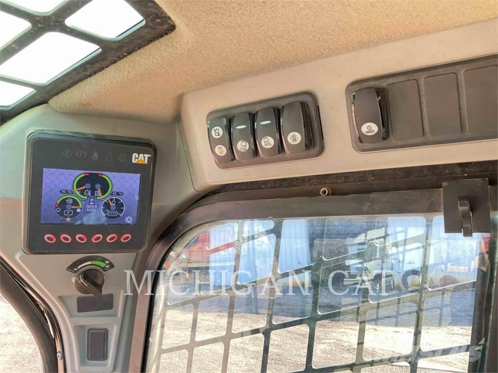 CAT 262D A2RQ Мини товарачи
