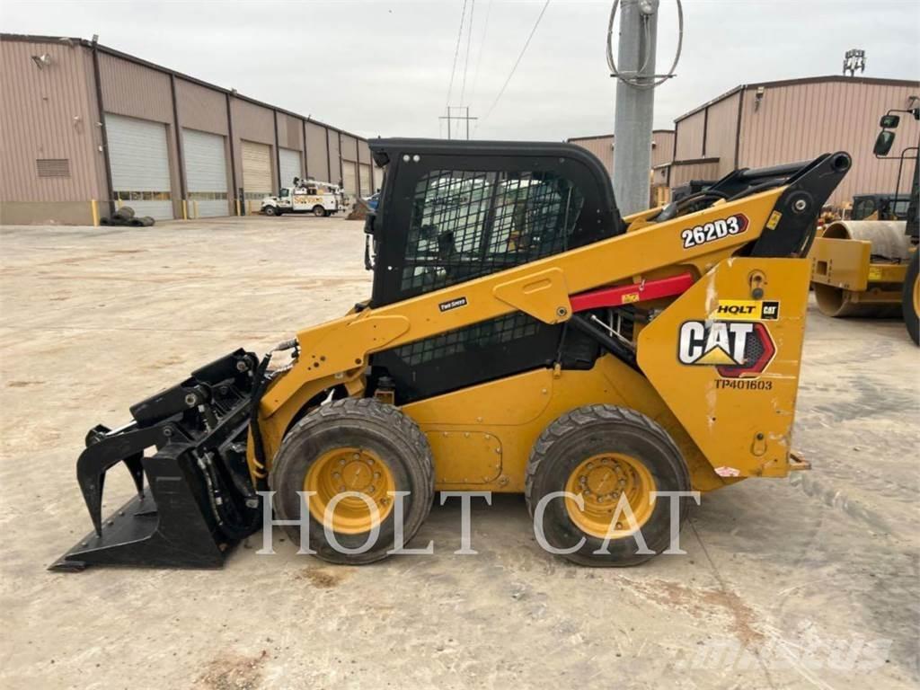 CAT 262D CAB Колесни товарачи