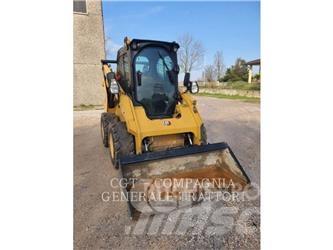 CAT 262D3 Мини товарачи
