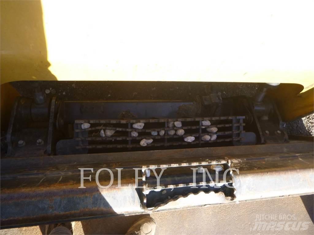 CAT 262D3 Мини товарачи
