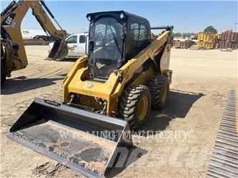 CAT 262D3 Мини товарачи
