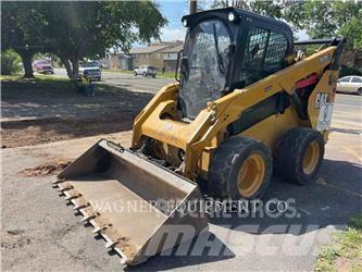 CAT 262D3 Мини товарачи
