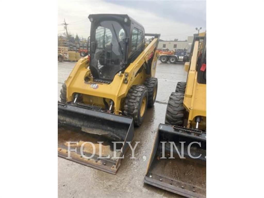 CAT 262D3 Мини товарачи
