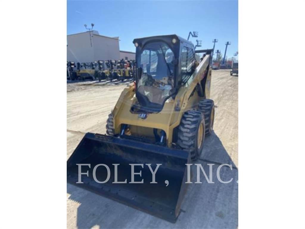 CAT 262D3 Мини товарачи
