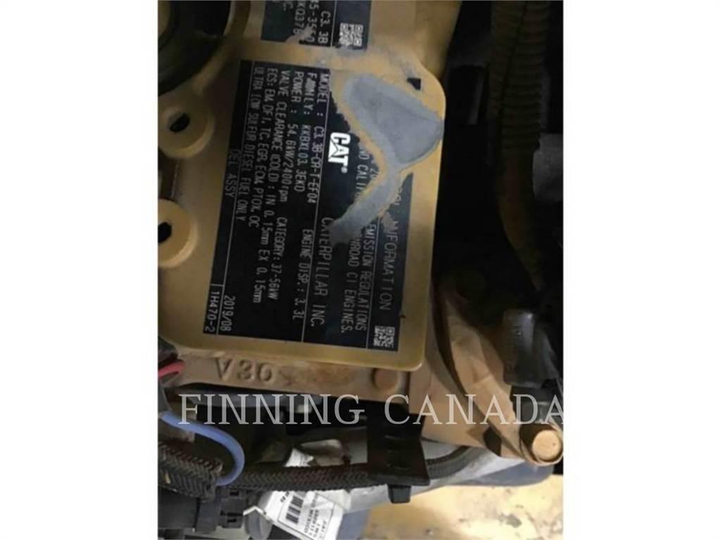 CAT 262D3 Мини товарачи
