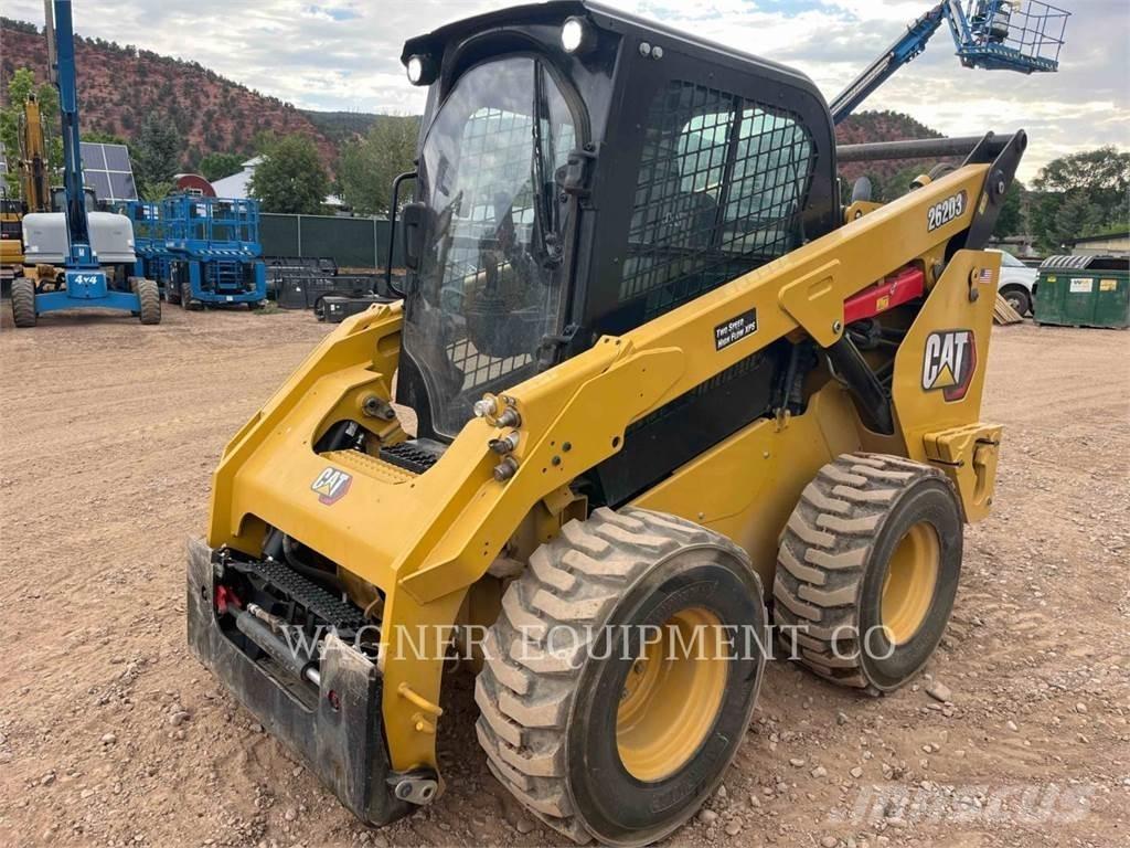 CAT 262D3 Мини товарачи
