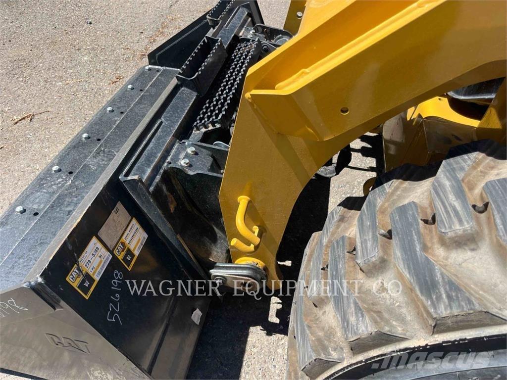 CAT 262D3 Мини товарачи
