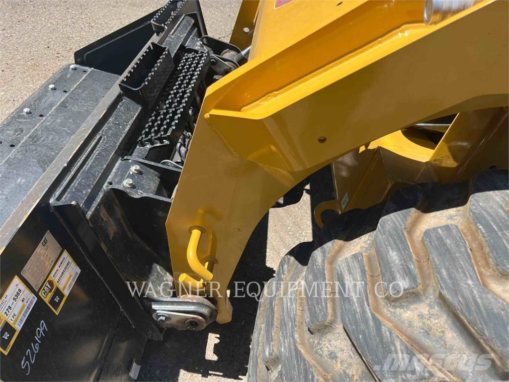 CAT 262D3 Мини товарачи
