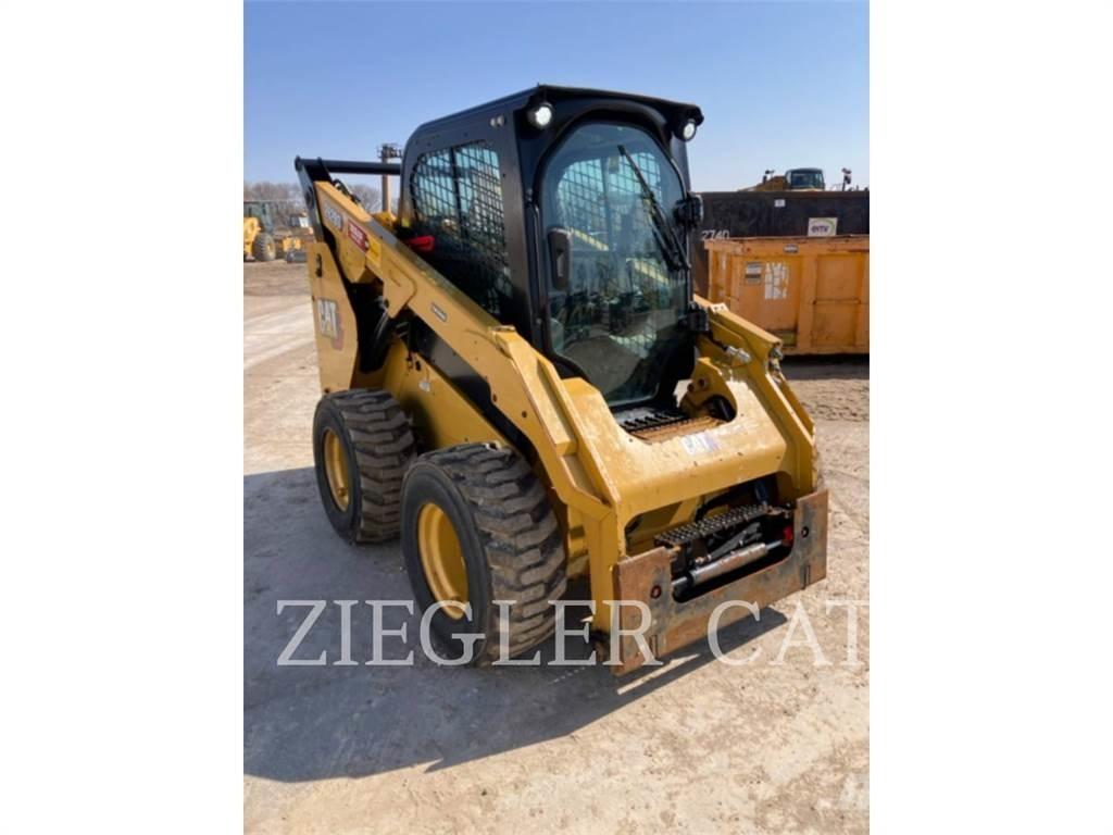 CAT 262D3 Мини товарачи

