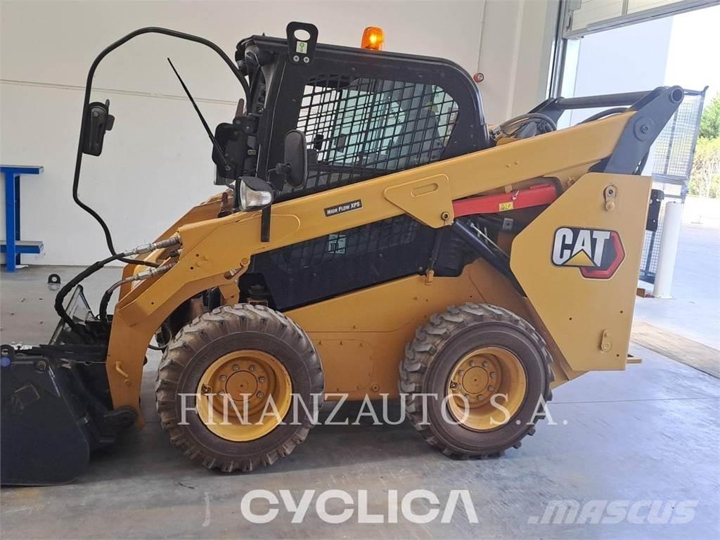 CAT 262D3 Мини товарачи
