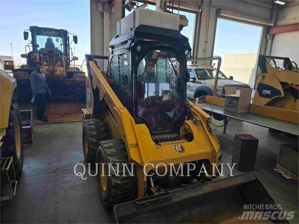 CAT 262D3 Мини товарачи
