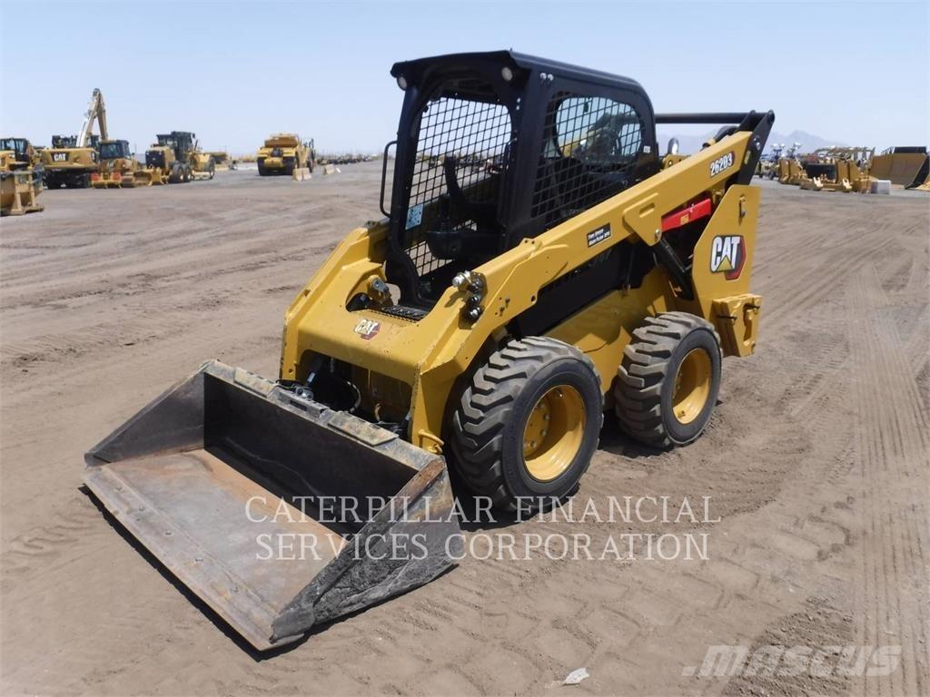 CAT 262D3 Мини товарачи
