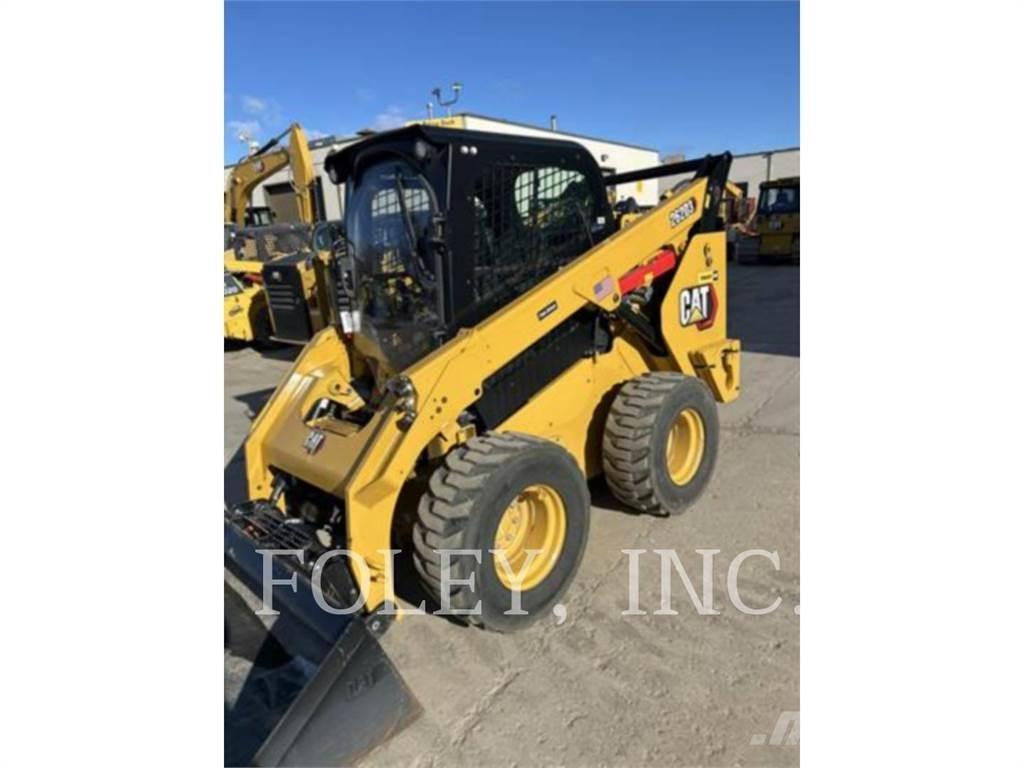 CAT 262D3 Мини товарачи
