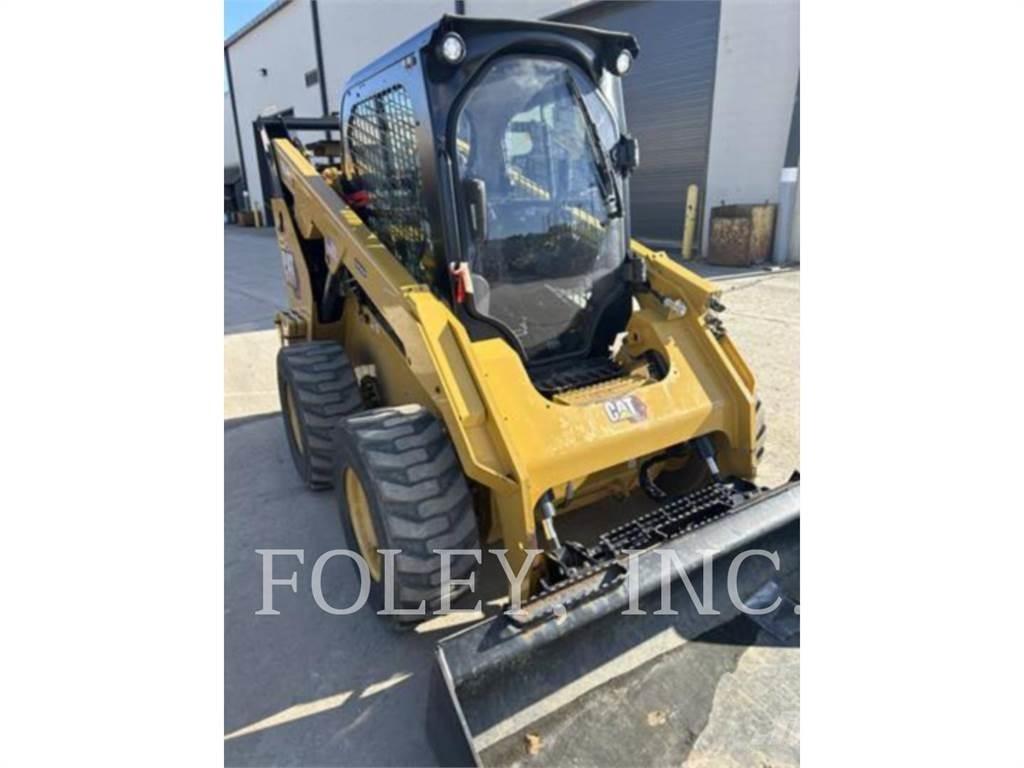 CAT 262D3 Мини товарачи
