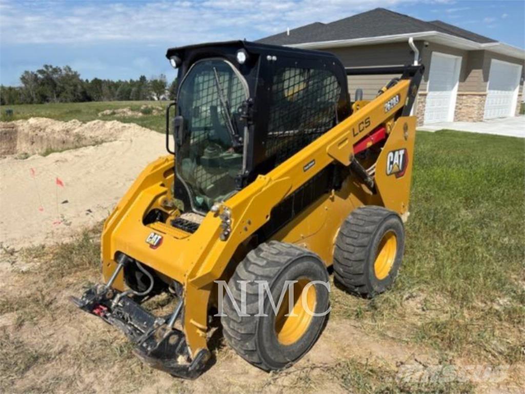 CAT 262D3 Мини товарачи

