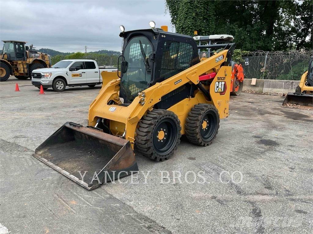 CAT 262D3 Мини товарачи
