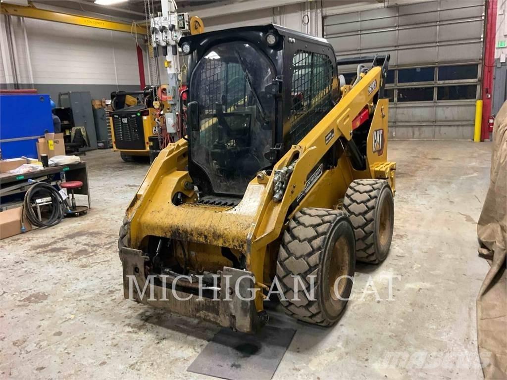 CAT 262D3 AHQR Мини товарачи
