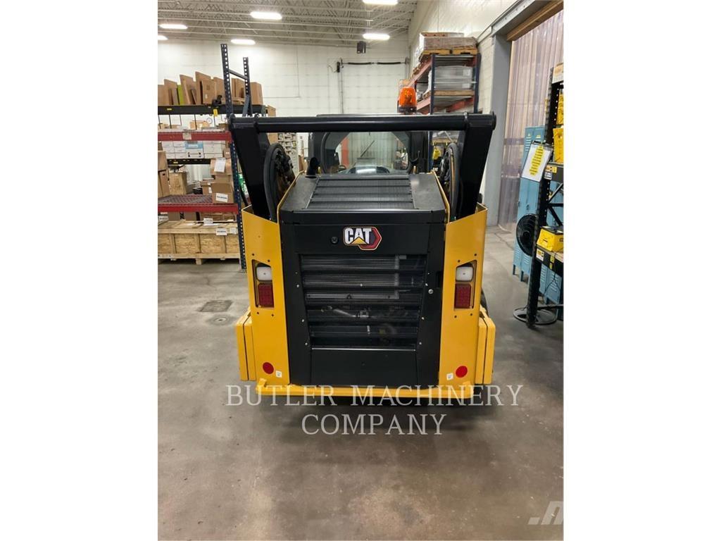 CAT 262D3 C3H3 Мини товарачи
