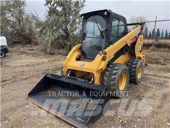 CAT 262D3 H2CB Мини товарачи
