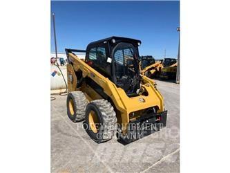 CAT 262D3XPS2C Мини товарачи
