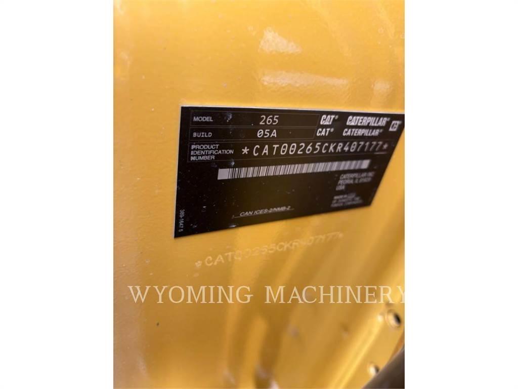 CAT 265 Мини товарачи
