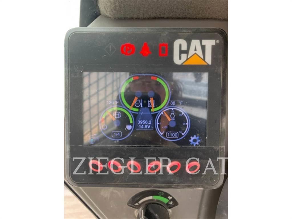 CAT 272D Мини товарачи
