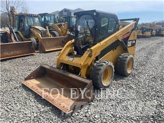 CAT 272D2 Мини товарачи
