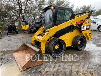 CAT 272D2 Мини товарачи
