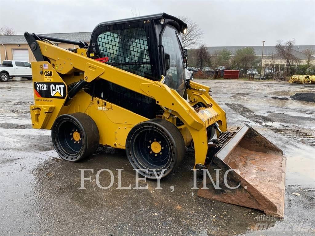 CAT 272D2 Мини товарачи
