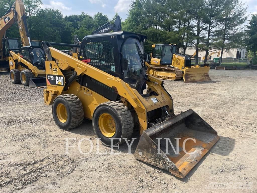 CAT 272D2 Мини товарачи
