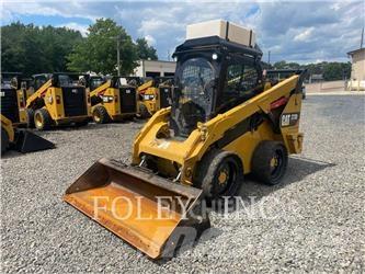 CAT 272D2 Мини товарачи
